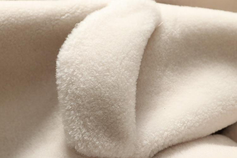 羊毛颗粒绒是什么材料？羊毛颗粒绒如何清洗？